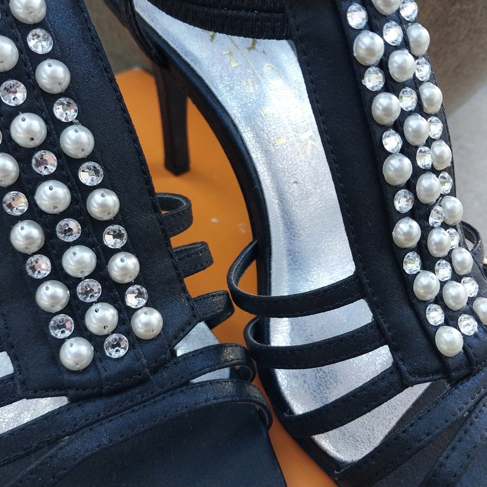 Shoes 7 or 7-1/2